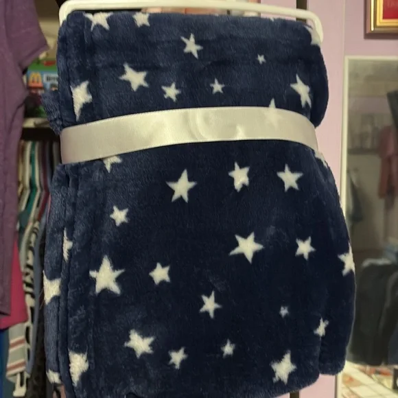 Dinosaur Blue Blanket - Picture 2 of 4